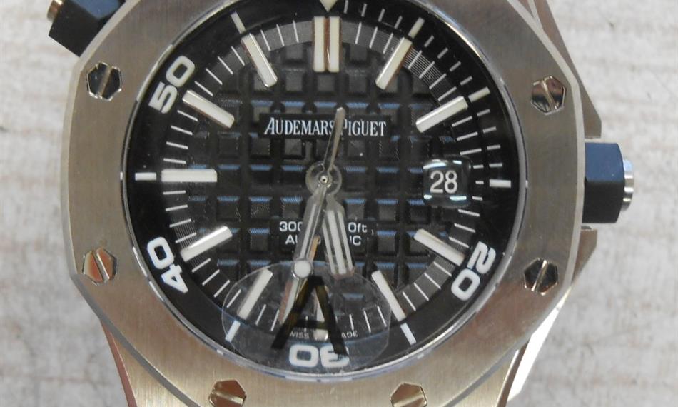 2015-12-22-1125foto 3 audemars piguet.jpg
